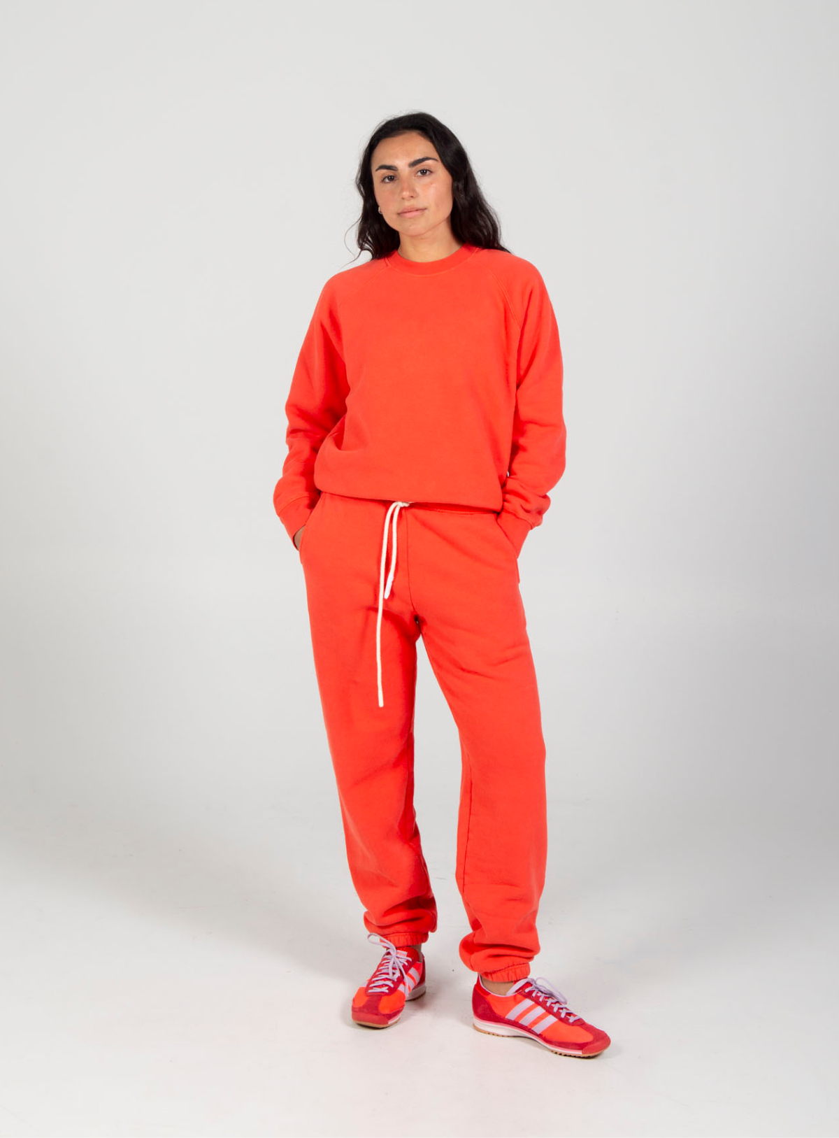 TURF ACTIVE HANGOUT CREW (Hot Lava)