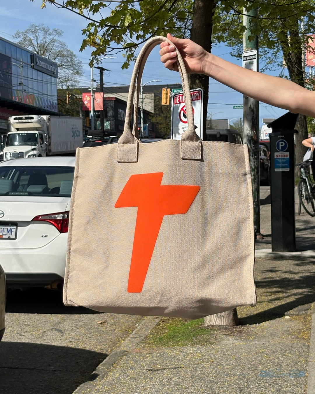 TURF ACTIVE Market Tote (Sesame + Flame)