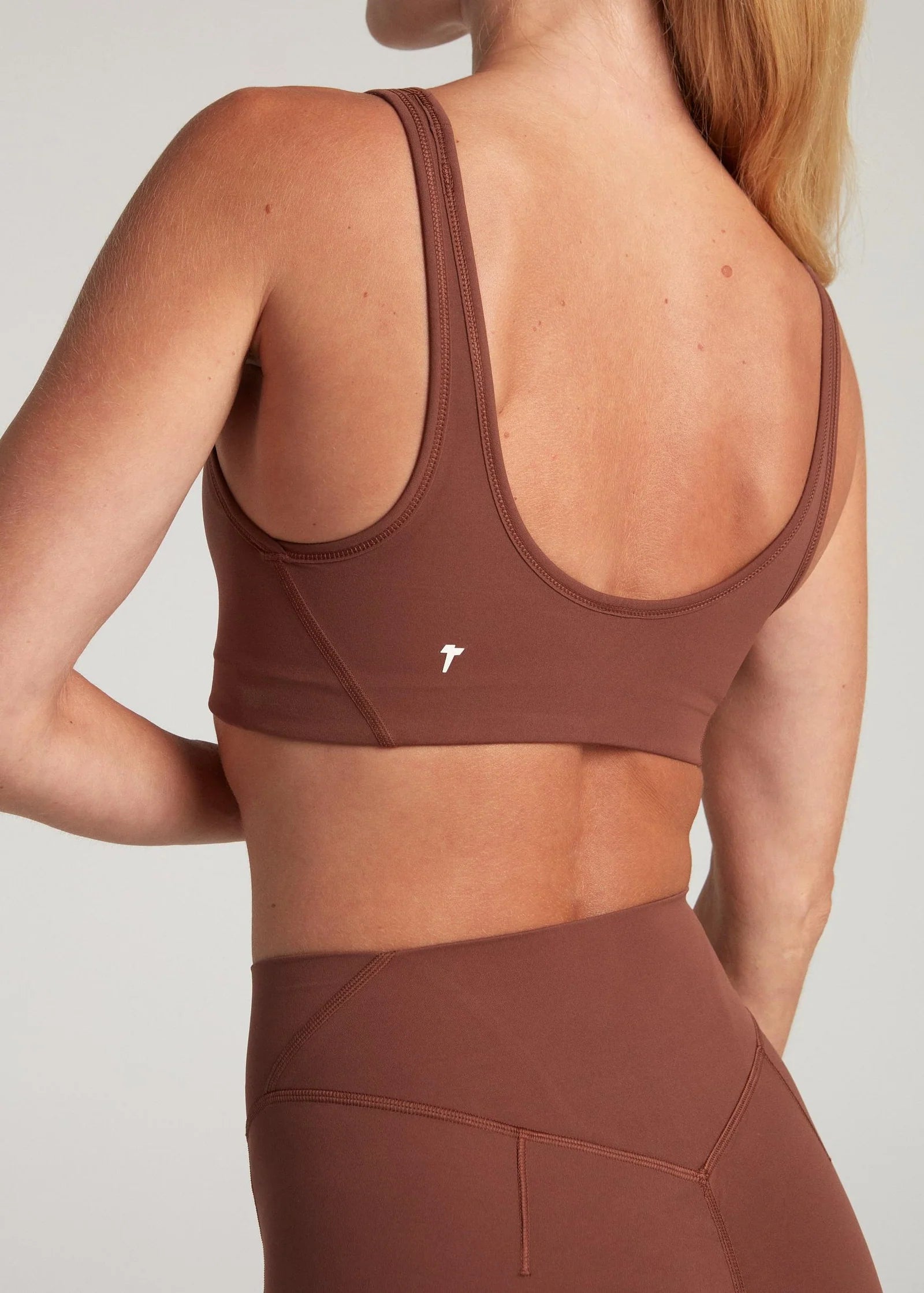 TURF ACTIVE Plunge Bra - Mink