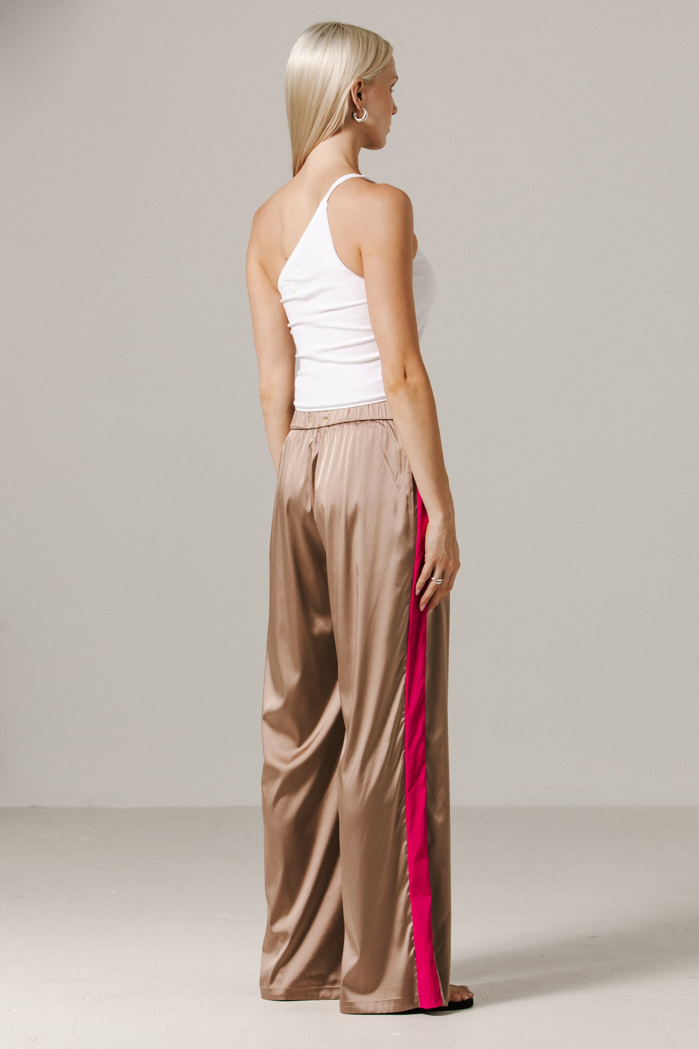 STAPL STUDIO Elevate Top