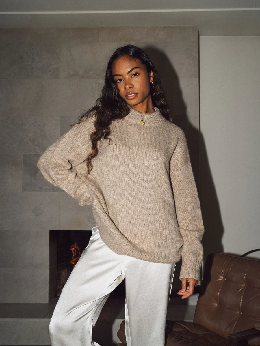 ONE WEDNESDAY Oversized Crewneck Oatmeal
