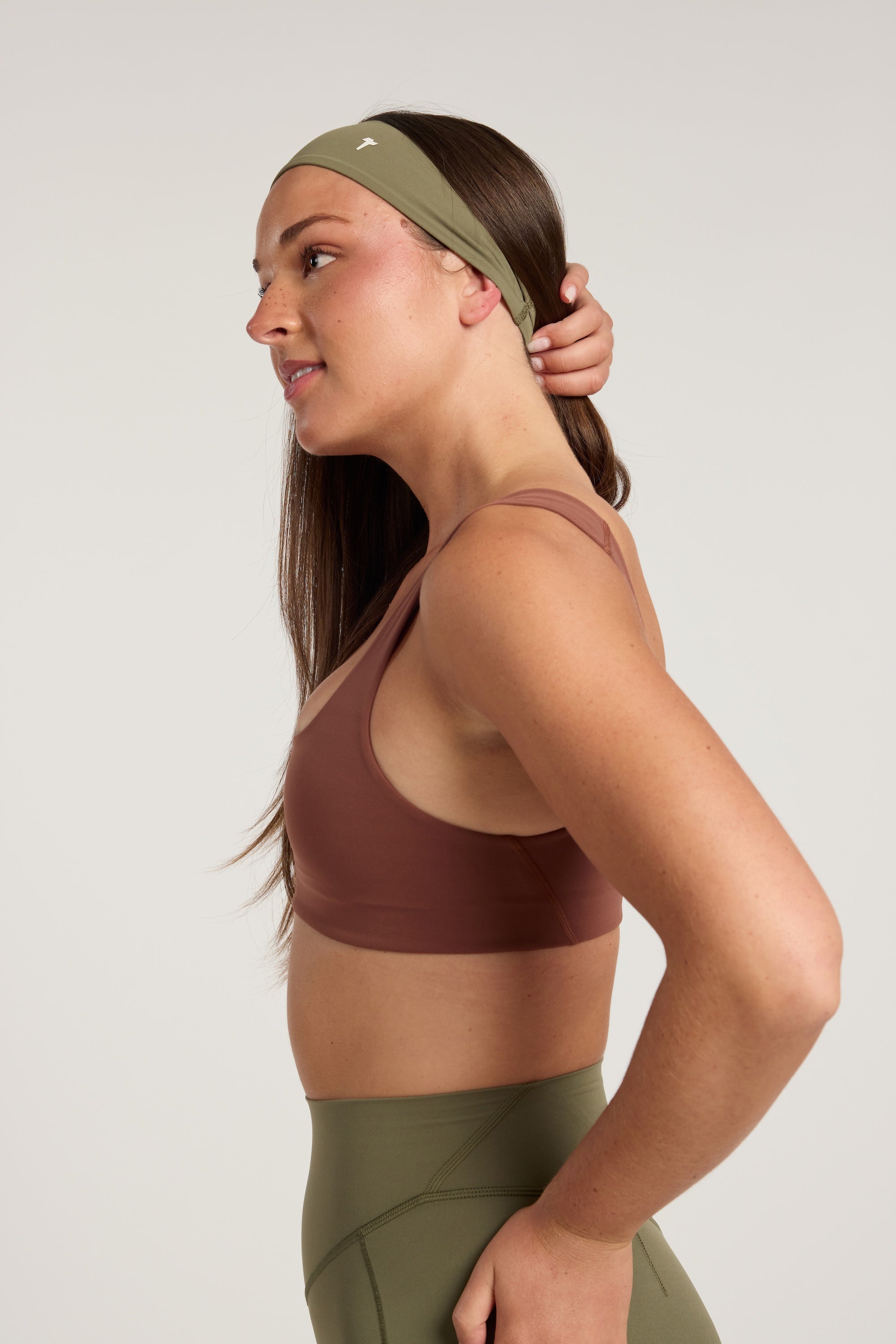 TURF ACTIVE Tame the Mane Headband (Olive)