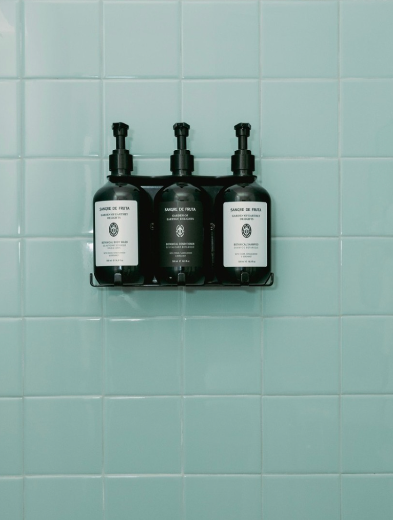 SANGRE DE FRUTA Botanical Body Wash - Garden of Earthly Delights