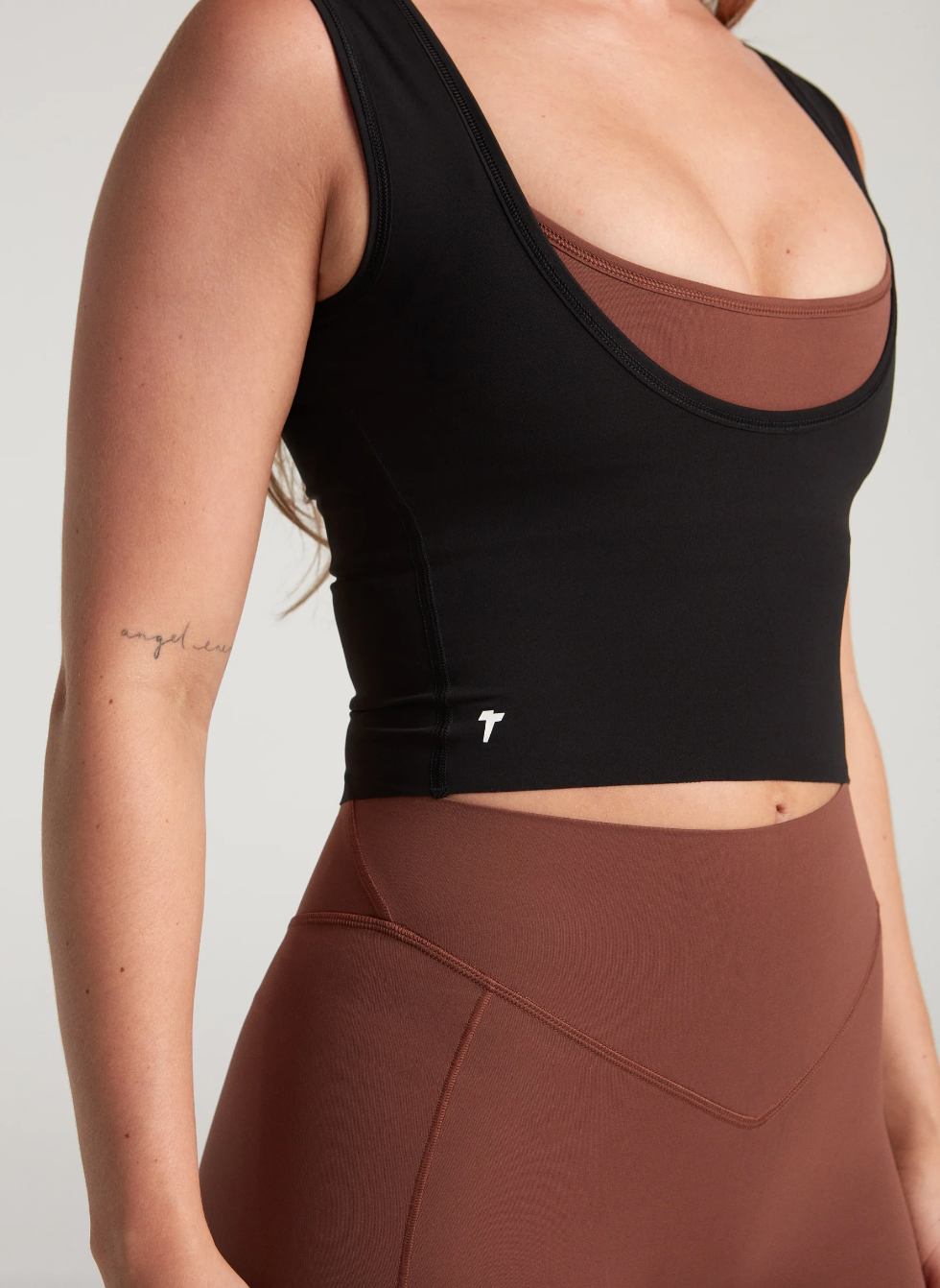 TURF ACTIVE Multi Tasker Tank - Black
