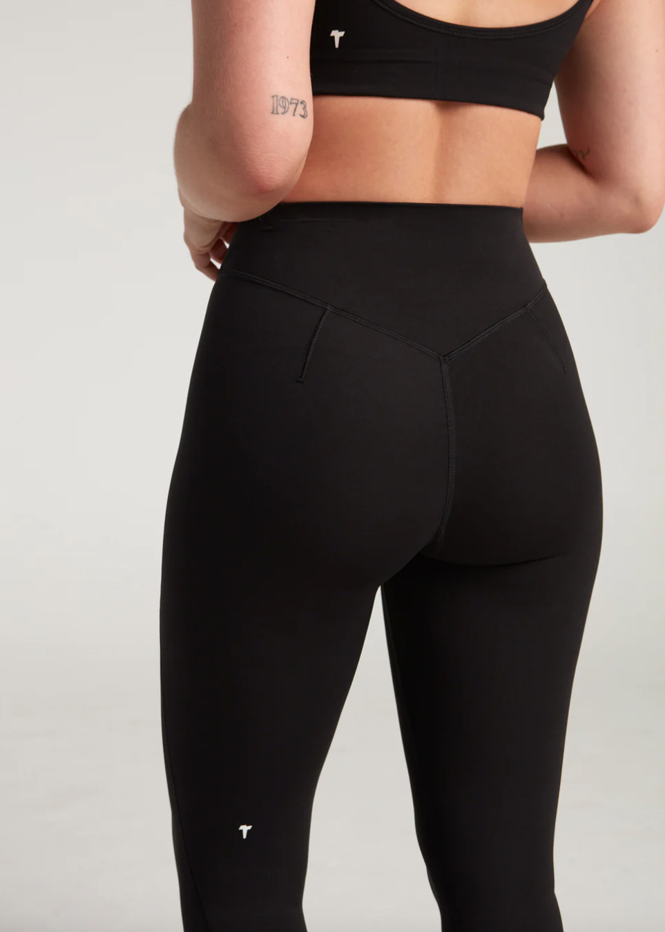 TURF ACTIVE meta Legging - Black