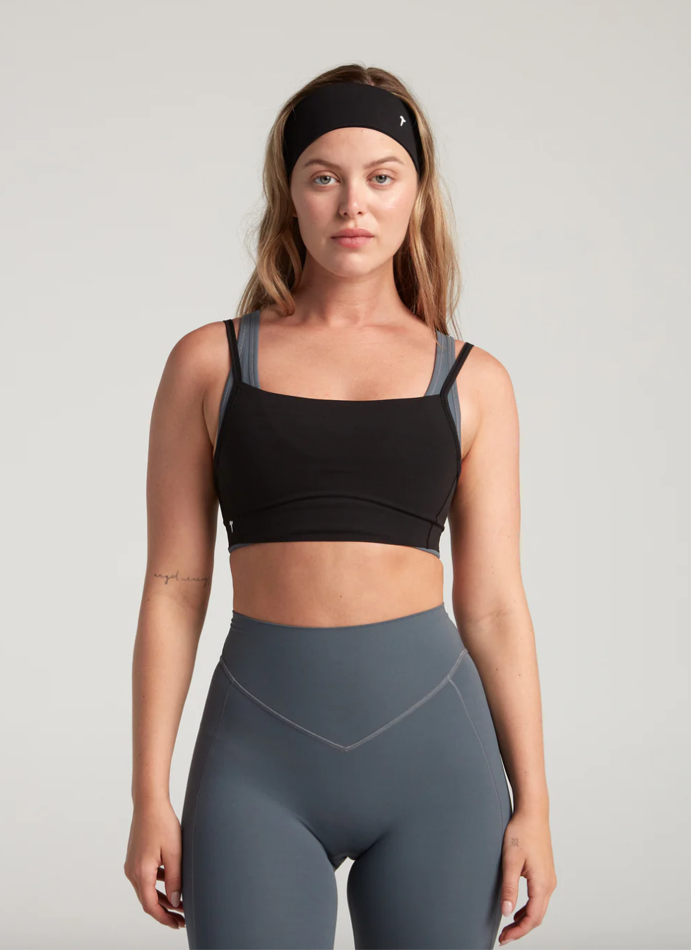 TURF ACTIVE Corsettish Top (Black)
