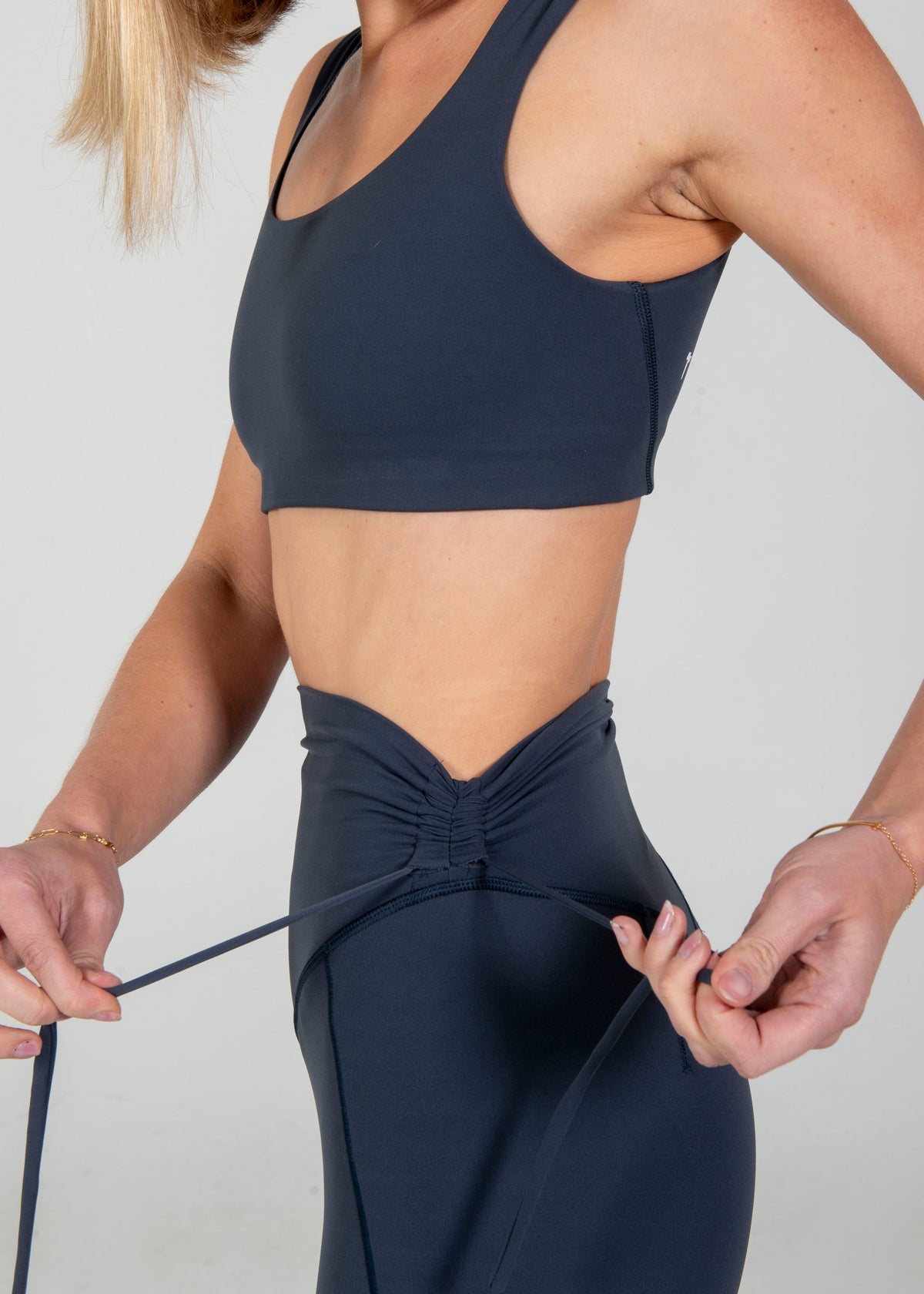 TURF ACTIVE Support Me Bra - Midnight