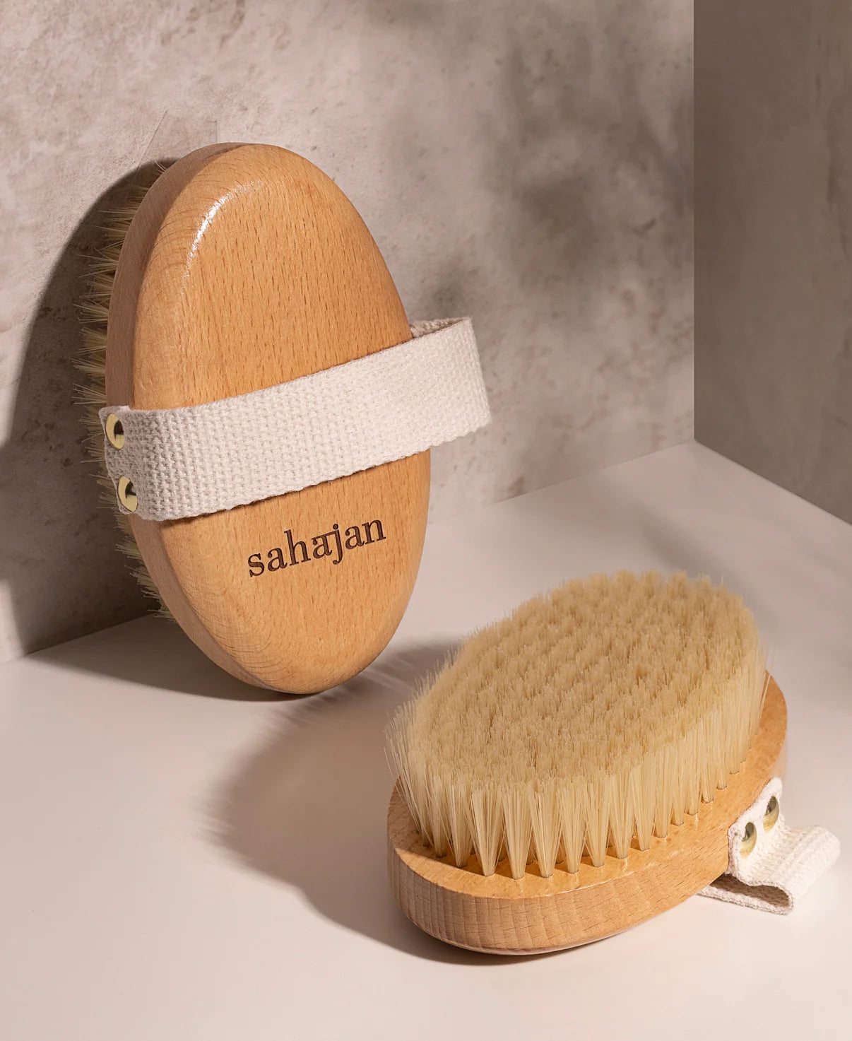 SAHAJAN The Ayurvedic Dry Brush