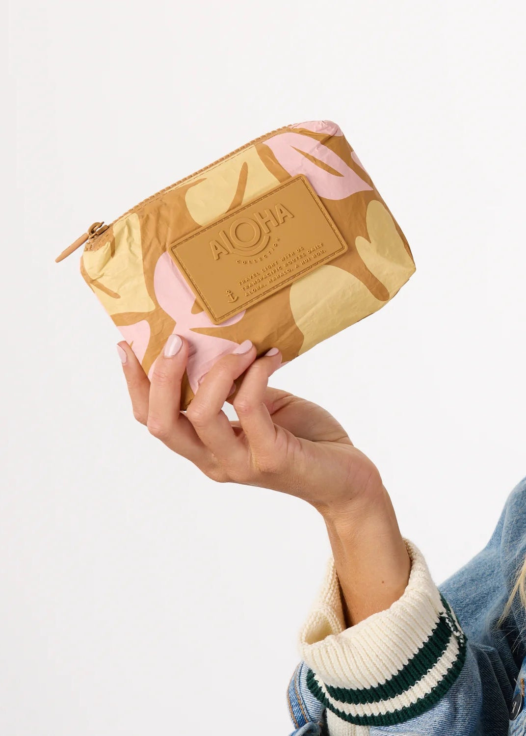 ALOHA Bag Mini Pouch - Swoosh on Hey Girl on Tan