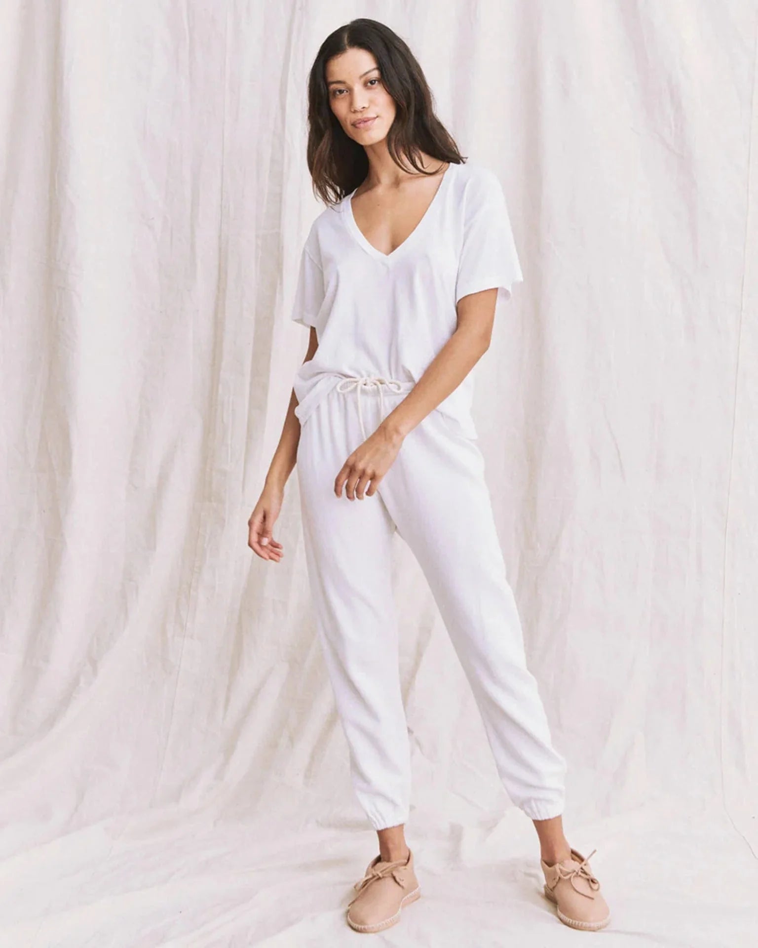 THE GREAT Slouchy V-Neck Tee - True White