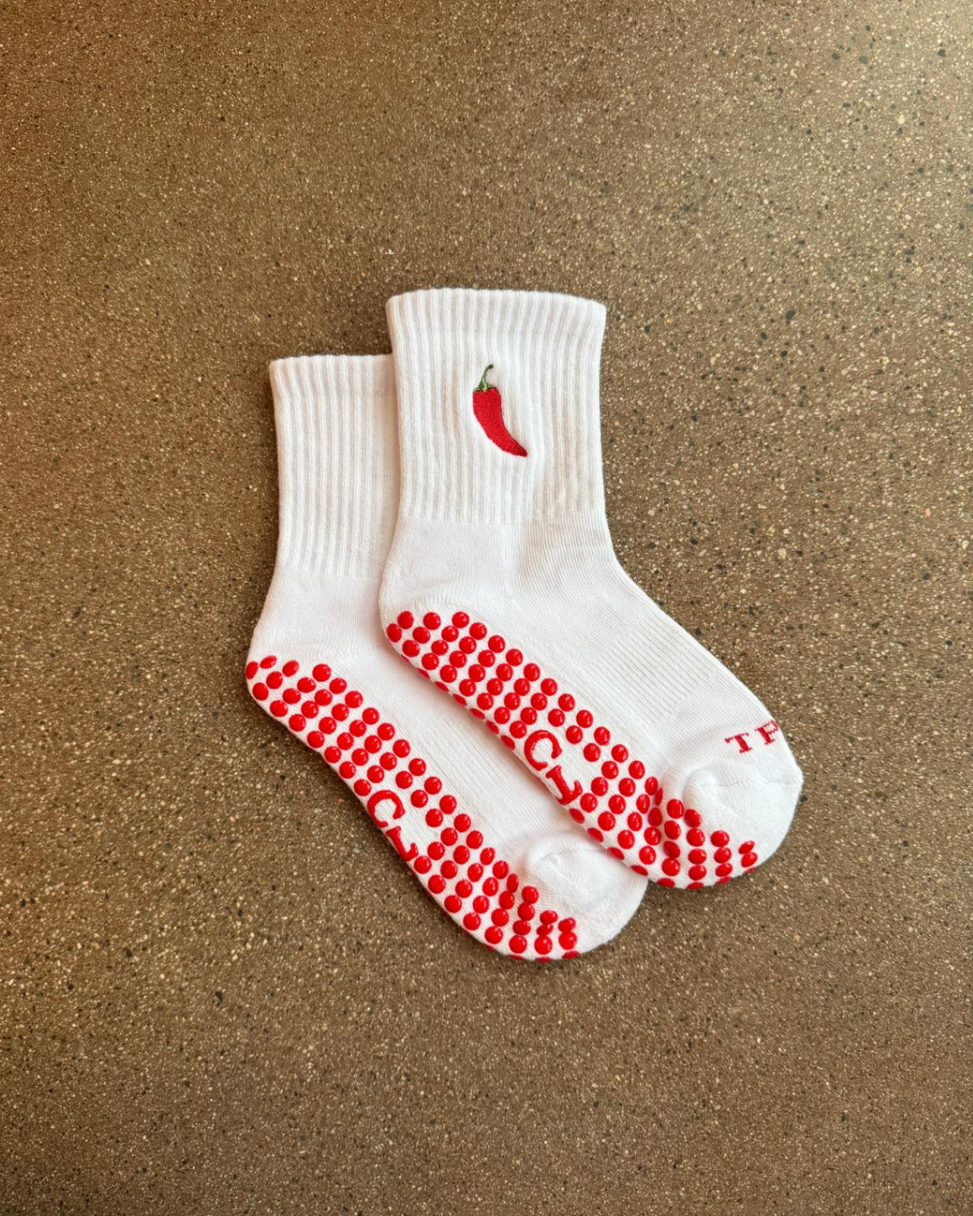THE PILATES SOCK COMPANY Chili Pepper