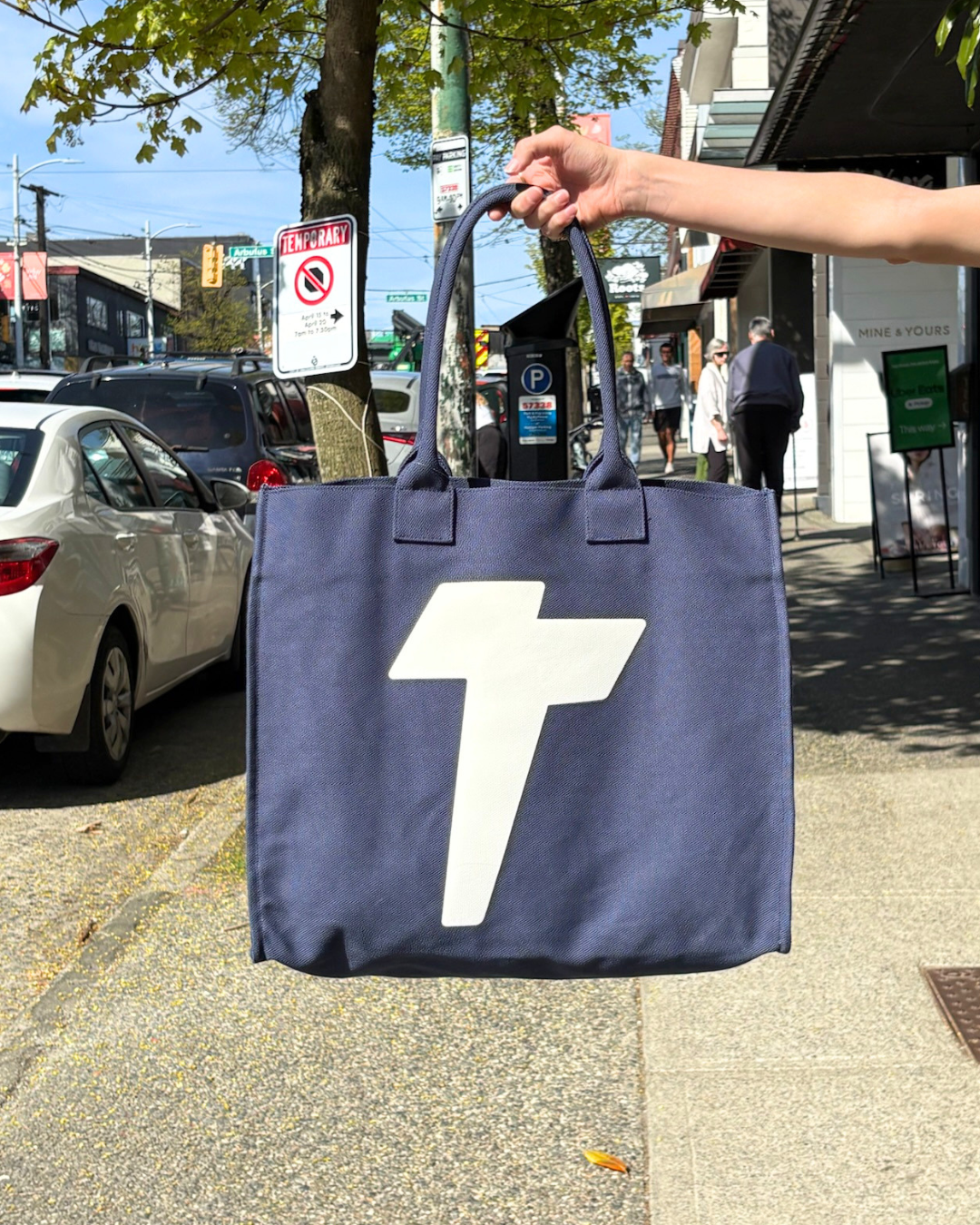 TURF ACTIVE Market Tote (Pacific + White)