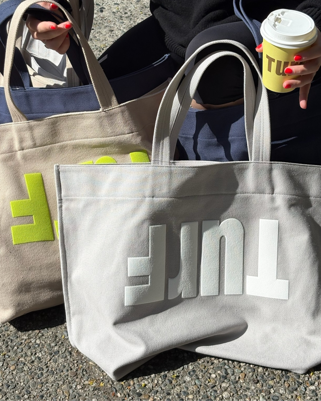 TURF ACTIVE Everyday Tote (Dove + White)