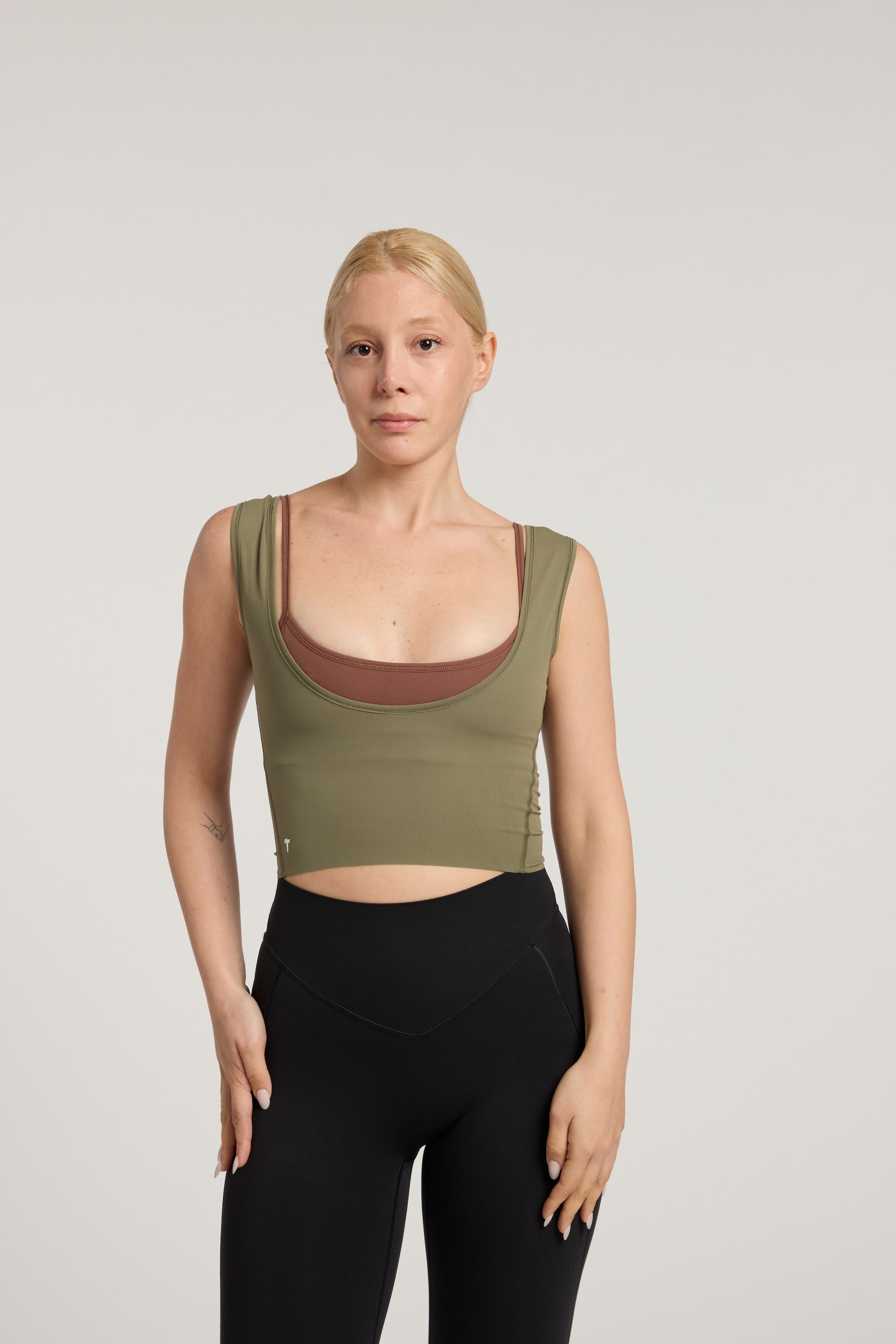 TURF ACTIVE Multi Tasker Tank (Olive)