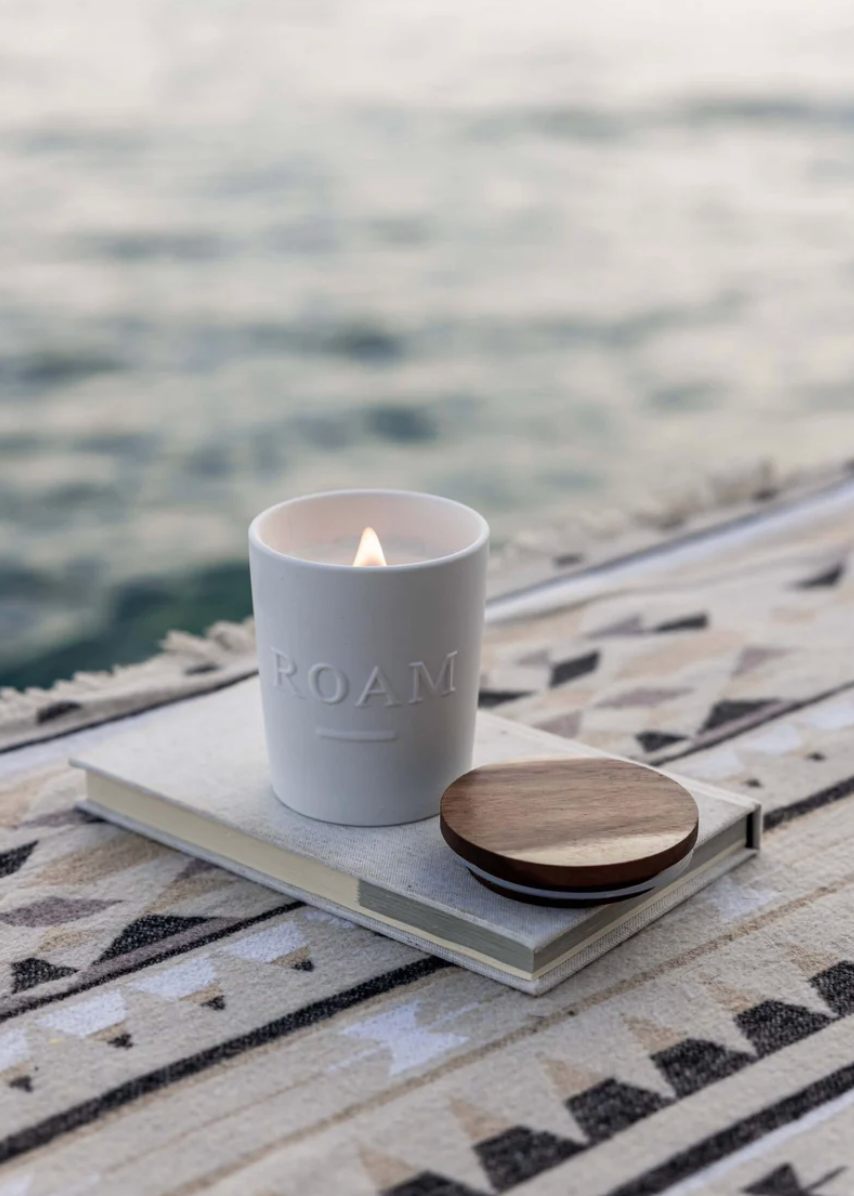 ROAM THE BRAND Candle  - Tofino White