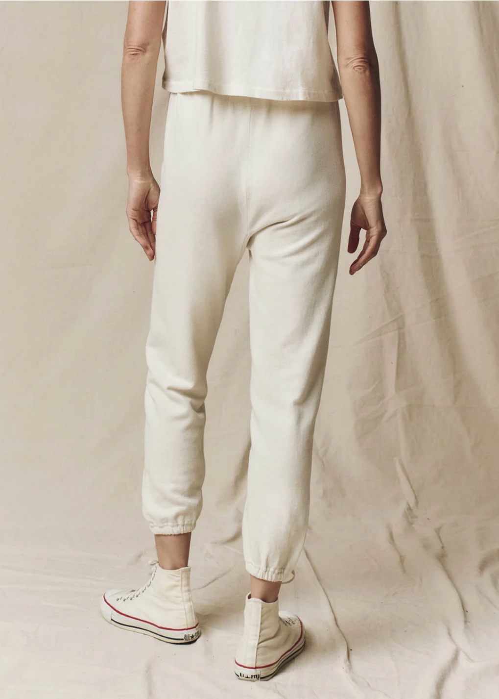 The Great -  FLEECE STADIUM SWEATPANT - WASHED WHITE