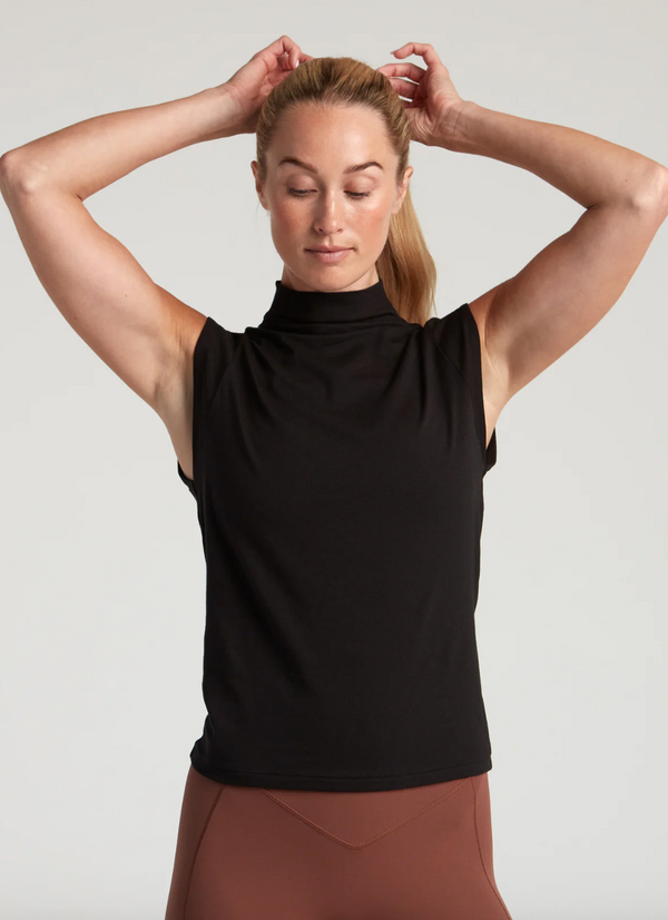 TURF ACTIVE Mock Neck Baby Tee (Black)