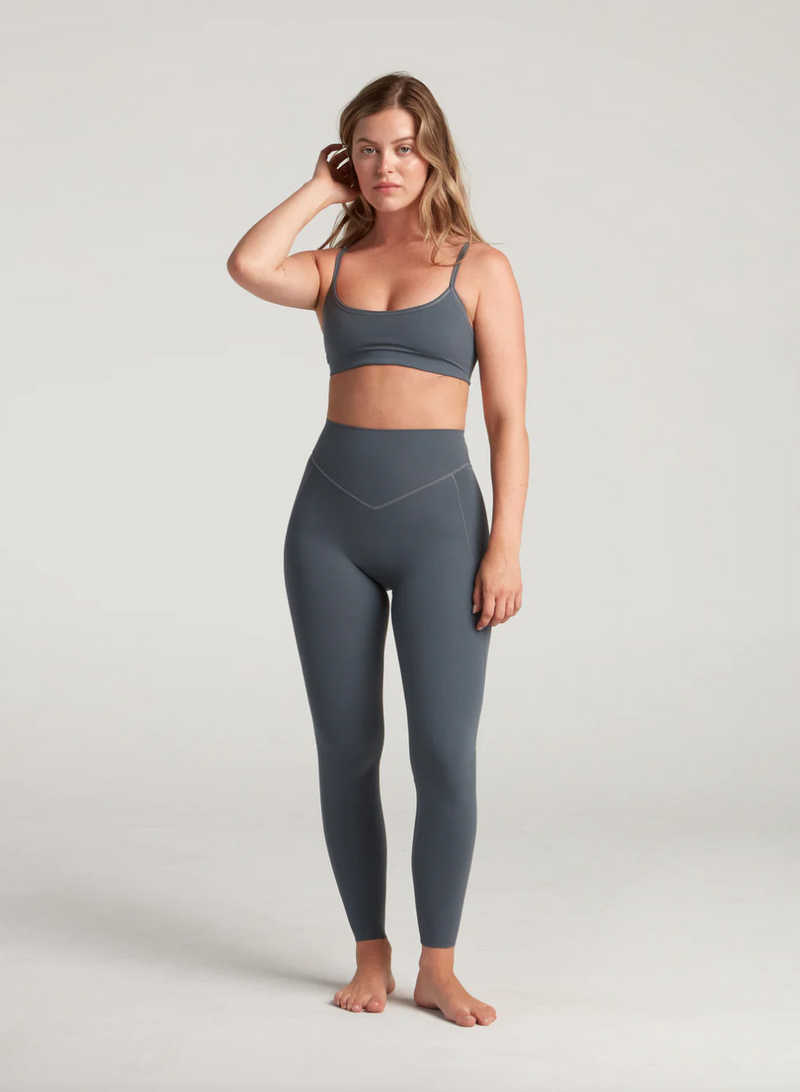 TURF ACTIVE Free Style Bra (Stone)