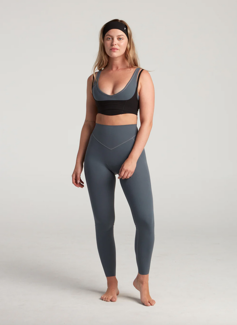 TURF ACTIVE Corsettish Top (Black)