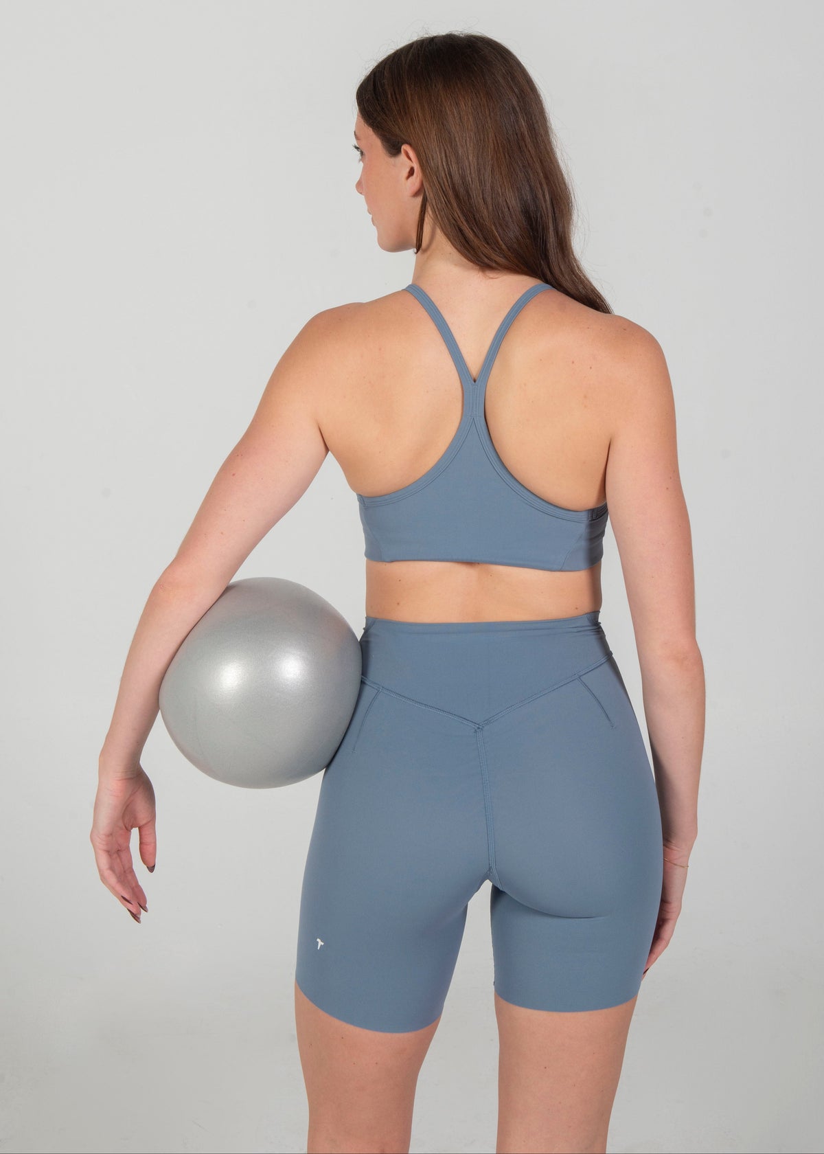 TURF ACTIVE meta Studio Short 7" - Flint