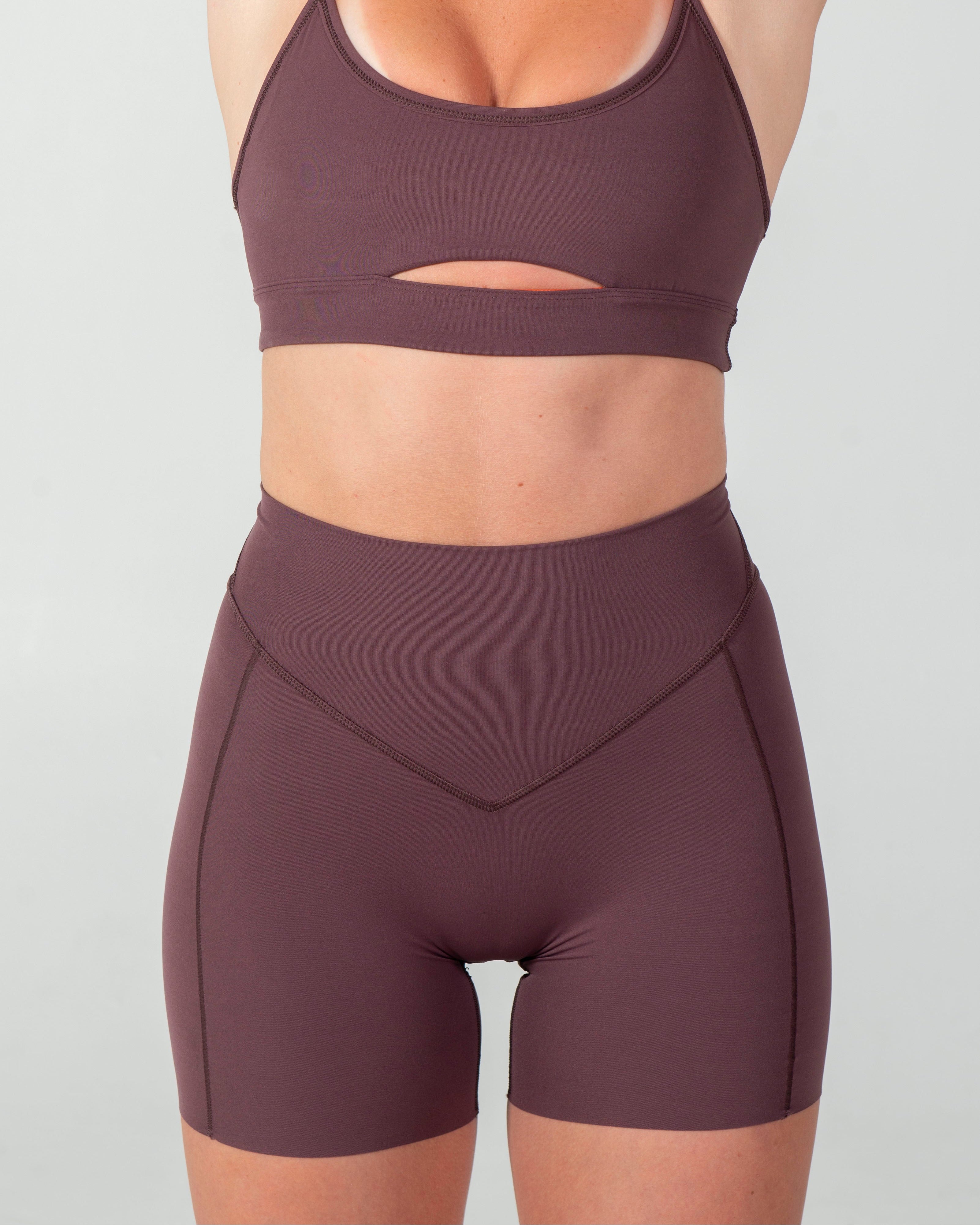 TURF ACTIVE meta Studio Short (Chianti)