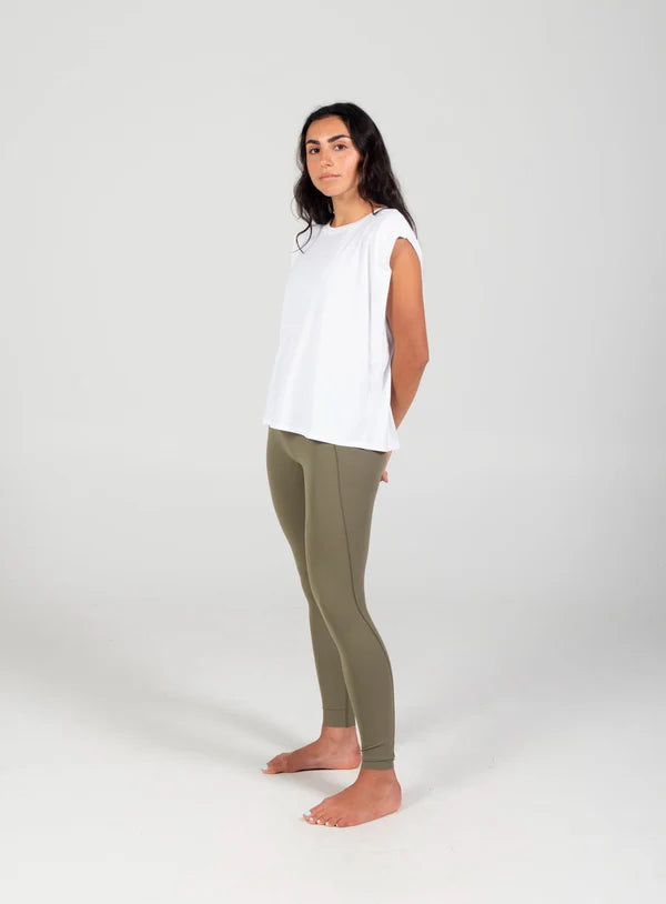 TURF ACTIVE Rep Tee (White)