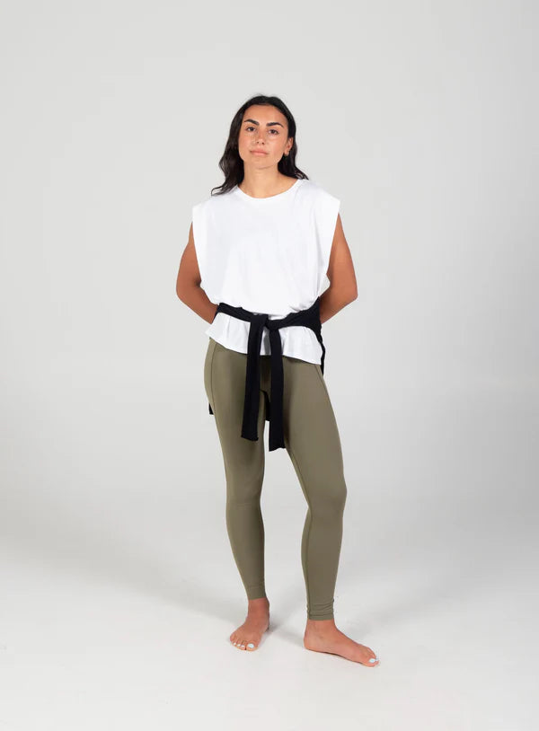 TURF ACTIVE Rep Tee (White)