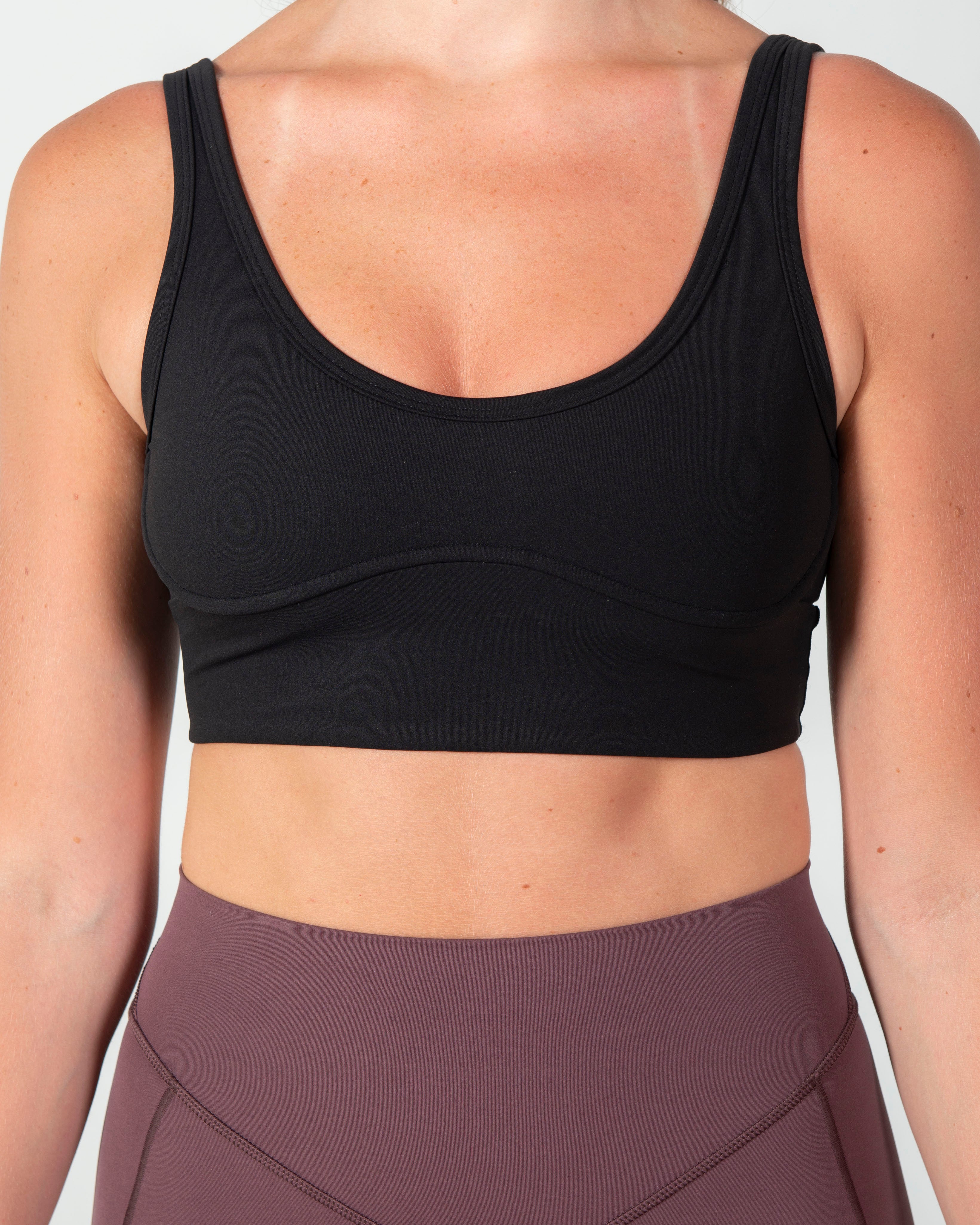 TURF ACTIVE meta Studio Short (Chianti)
