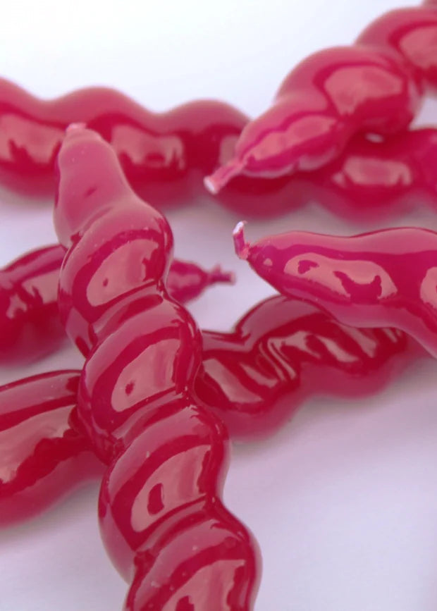 MAEGEN Spiral Taper Candles 3 Pack - Magenta