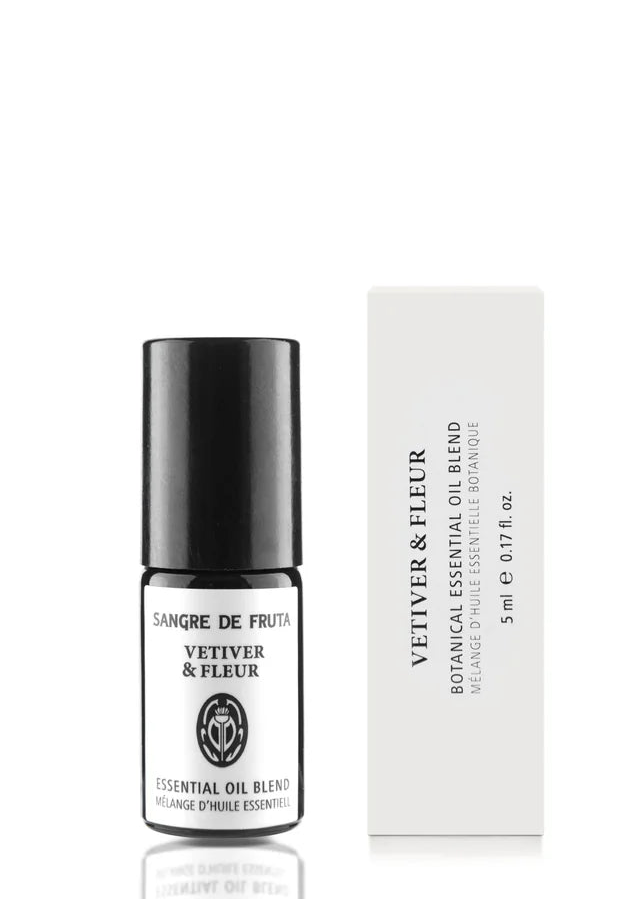 SANGRE DE FRUTA, Essential Oil Roll On - Vetiver & Fleur