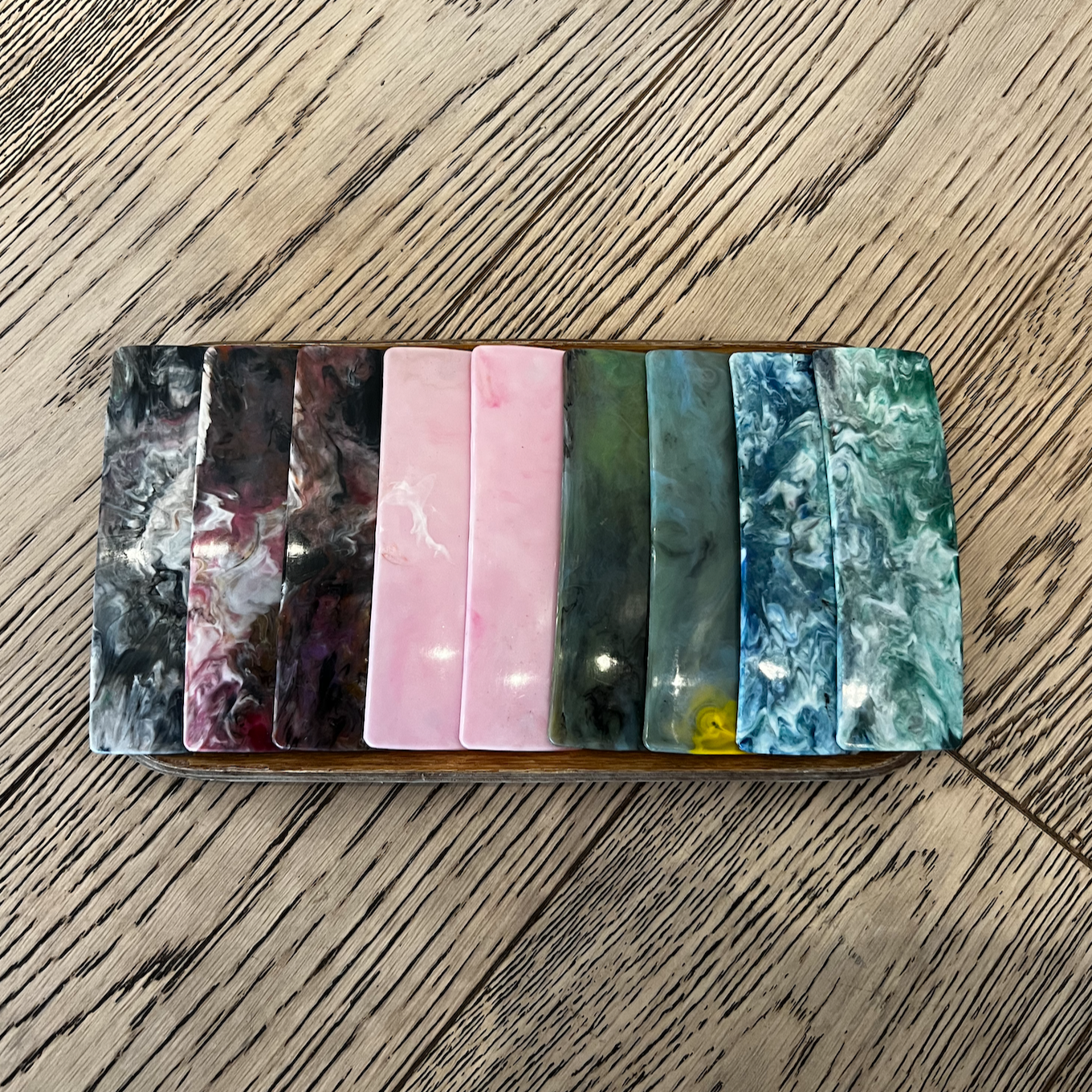 RE=COMB Barrette